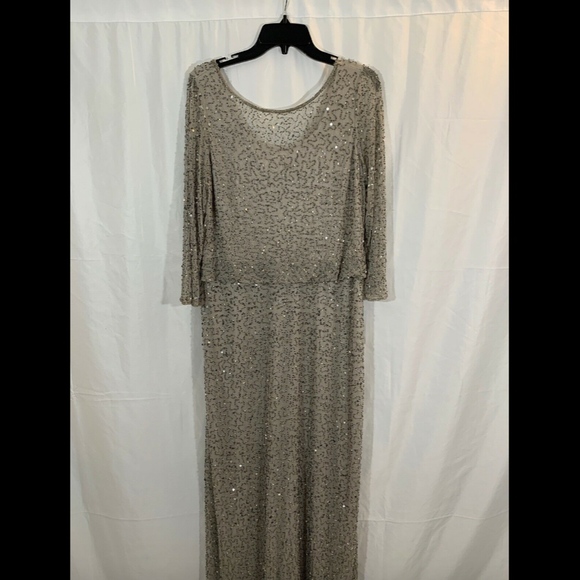 NWT‎ Pisarro Nights Bead Embellished Blouson Gown - Picture 2 of 8